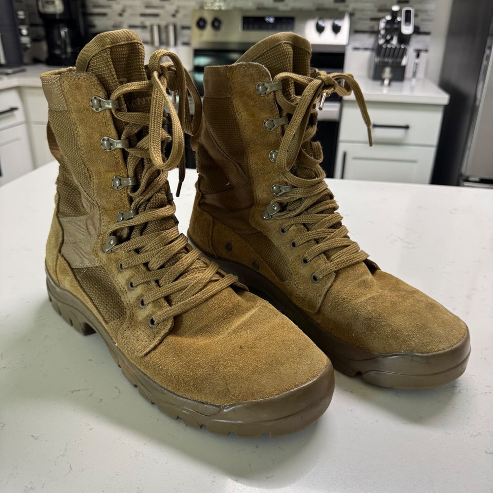 Garmont T8 Bifida Combat Boots Mens 10.5 Tan Suede Tactical Military Vibram Sole